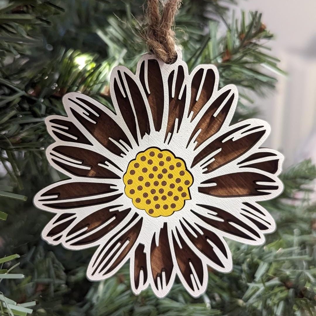 Daisy Christmas Ornament