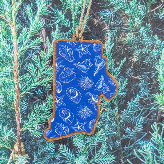 Rhode Island Seashell Pattern Wooden Christmas Ornament