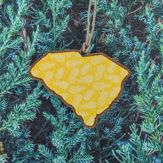 South Carolina Pineapple Pattern Wooden Christmas Ornament