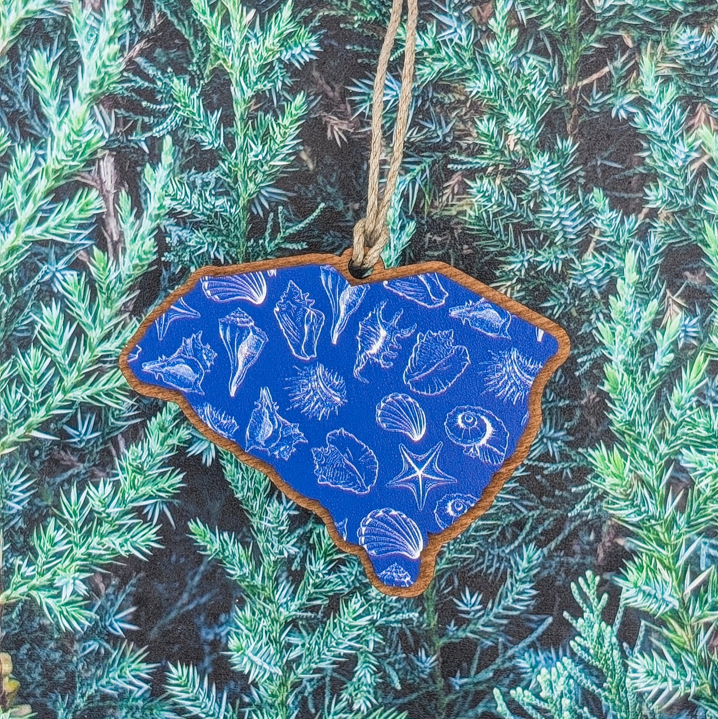 South Carolina Seashell Pattern Wooden Christmas Ornament