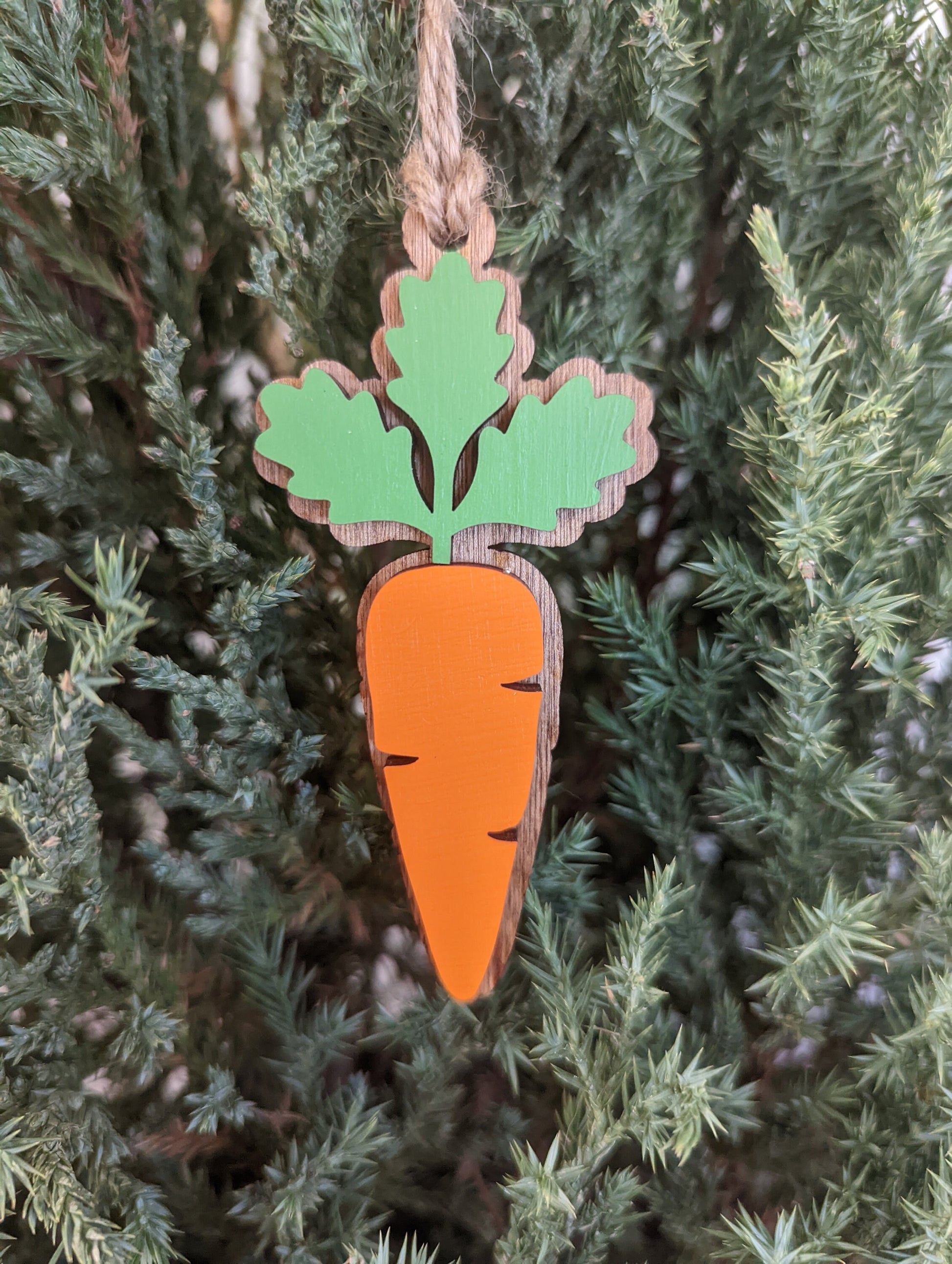 Carrot Ornament, Orange and green, Personalize the carrot with name and year