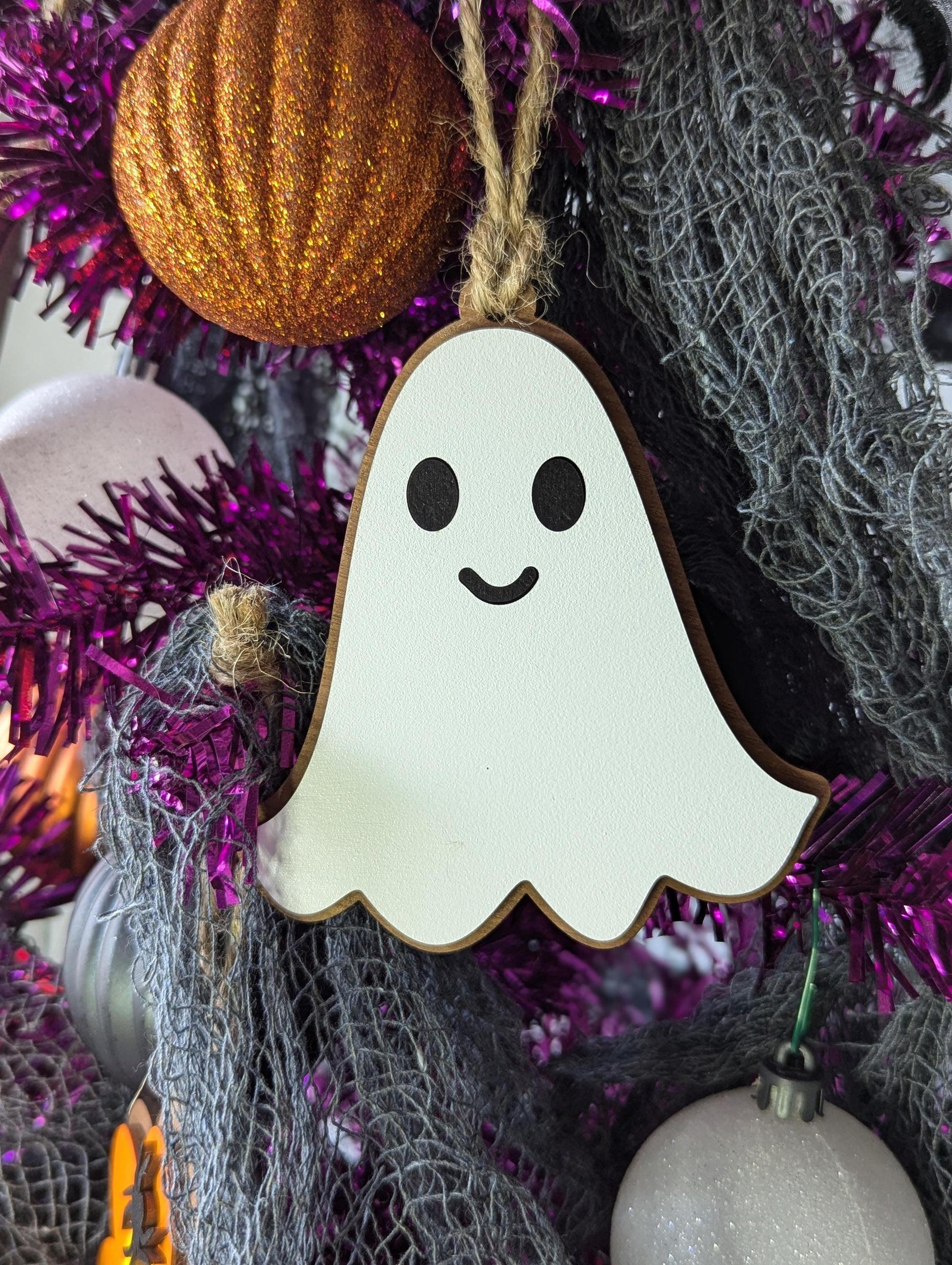 Halloween Ornament, Wooden Cute Spooky Ghost Ornament