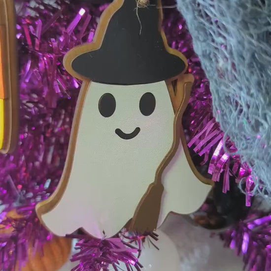 Halloween Ornament, Wooden Cute Spooky Ghost Ornament