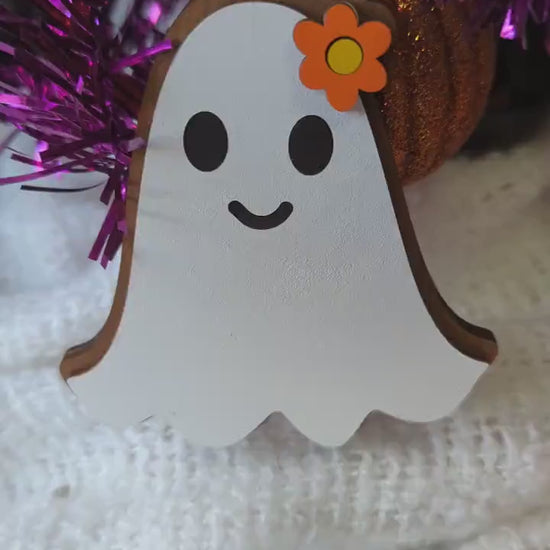 Halloween Ornament, Wooden Cute Spooky Ghost Ornament